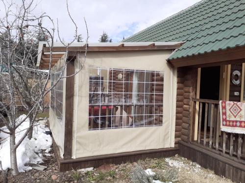 シャレーが所在する建物