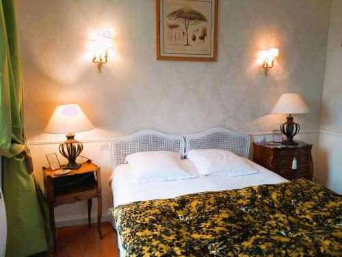 Hote-Aix-Centre-garage-piscine