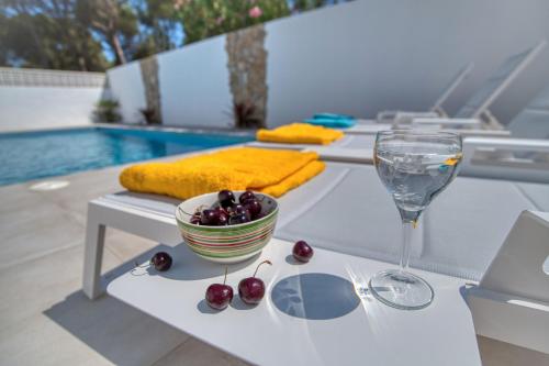 Imagen de la galería de Brancs, en L'Escala