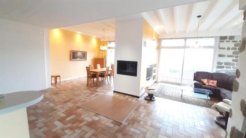 Gallery image of Maison spacieuse à Langogne in Langogne