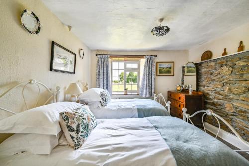 The Farmhouse – Photos 3