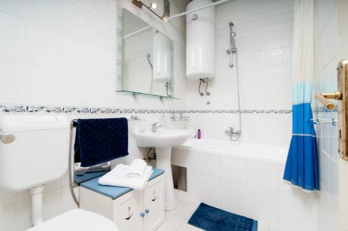 Koupelna v ubytování Apartment Definis