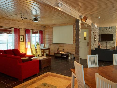 Gallery image of Miekojärvi Resort in Pello