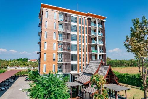Bangunan di mana terletaknya aparthotel ini