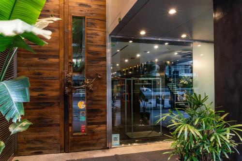 a store front with a glass door at Mio Buenos Aires in Buenos Aires