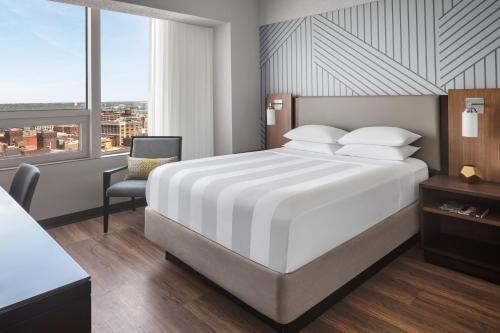 Minneapolis Marriott City Center Image