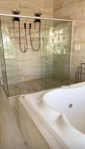 Relais de Charme Boutique Hotel Pititingaにあるバスルーム