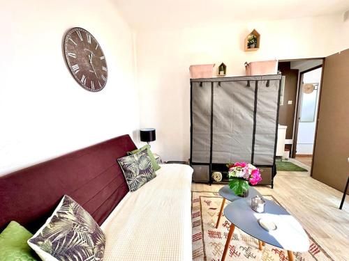 Χώρος καθιστικού στο Le Coin de Mer 2, Bord de mer, Plage 30m, Cosy, CLIM, Wifi, 4 personnes