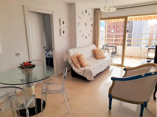 Posedenie v ubytovaní Agustina apartment in Rincon de Loix -free parking, Wi-Fi, pool, new air conditioning, sea view