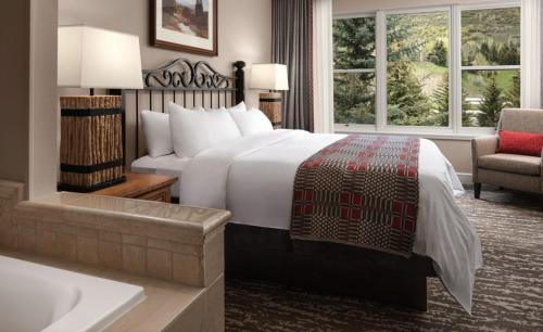 Vail StreamSide - 2 Bed / 2 Bath / Kitchen & Dinning – Photos 4