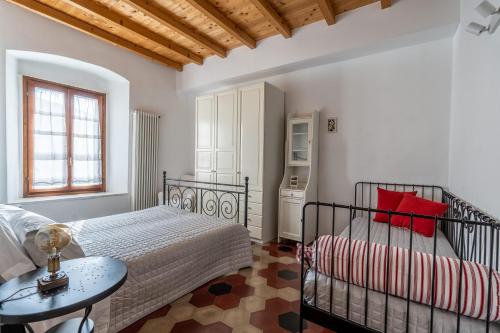 En eller flere senge i et værelse på Casa al Borgo Como lake