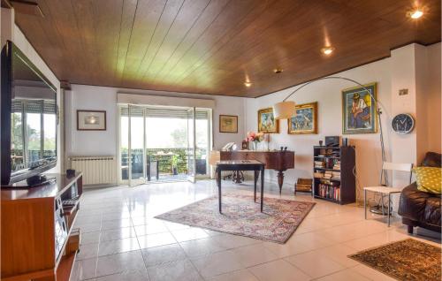 Stunning Apartment In Giammoro With 3 Bedrooms