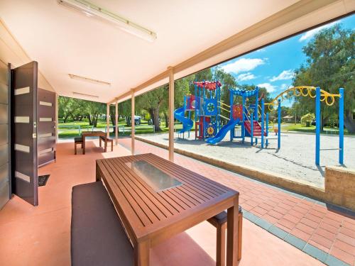 Gallery image of Acclaim Rose Gardens Beachside Holiday Park in Albany