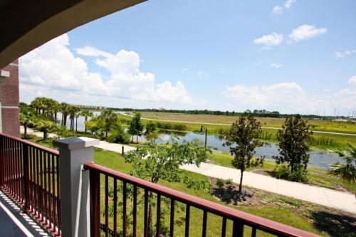 A balcony or terrace at IT289 - Vista Cay Resort - 3 Bed 2 Baths Condo
