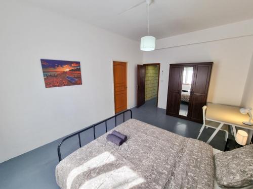 Кровать или кровати в номере Mountains Retreat Rooms & Suites