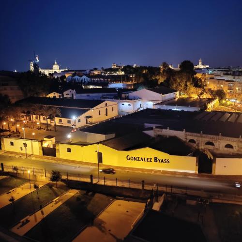 Kiana Mirador Sherry, parking gratis