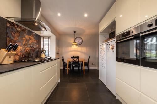 Titchfield House – Photos 4