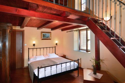 Кровать или кровати в номере Villa Nora Hvar