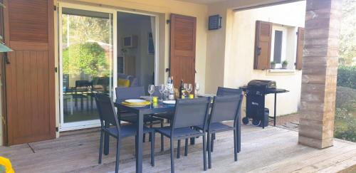 Appartement Lena 6 pers piscine 500 m plage