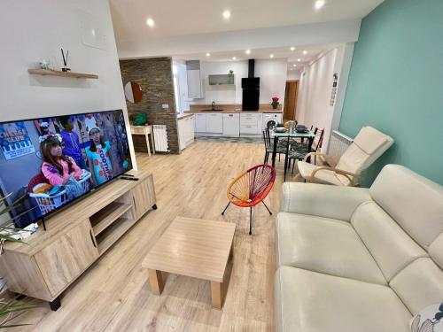 CLOSE TO GRAN VIA Centro familiar con Wifi by Apartamentos Logrono