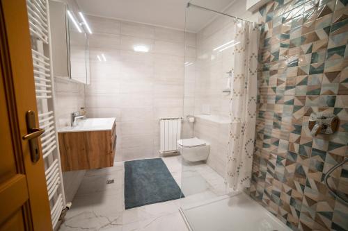 Ванна кімната в Apartment Bolfenk Pohorje