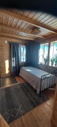 En eller flere senge i et værelse på Lönås