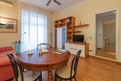 Comodo appartamento tra Brera e Porta Nuova