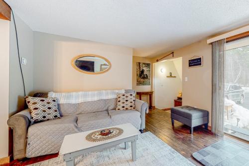 Cathedral Ledge Condo – Photos 3
