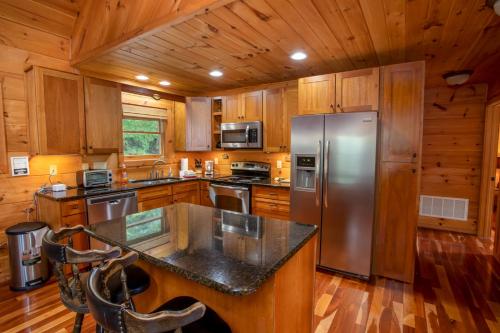 Blue Spruce Cabin – Photos 3