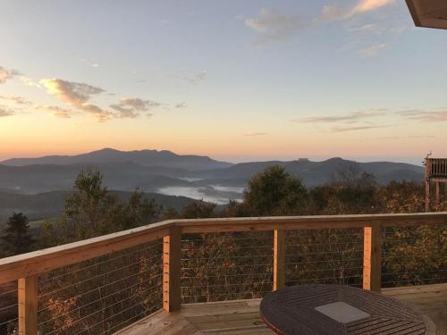 Elevation 5280 – ছবি 2