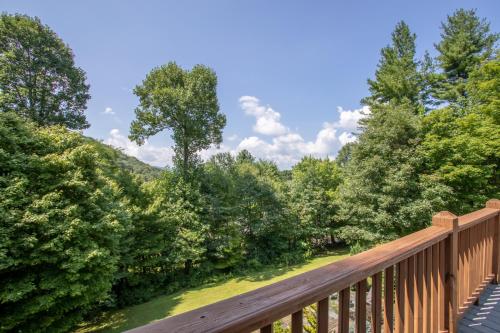 Evergreen Cottage – Photos 2