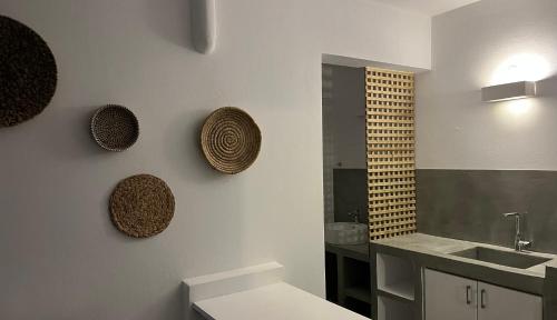 Фотография из галереи Angie's Studios в городе Парикия