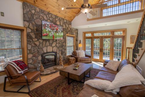 Lazy River Lodge – Photos 2