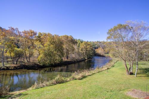 Lazy River Lodge – Photos 3