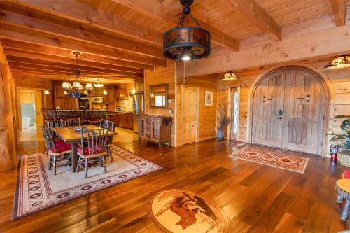 Gambar di galeri bagi Lake Haven Lodge di Wilkesboro
