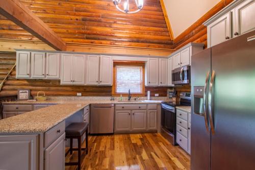 Riverside Retreat – Photos 5