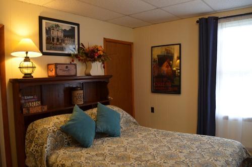 The Bavarian Manor Hotelにあるベッド