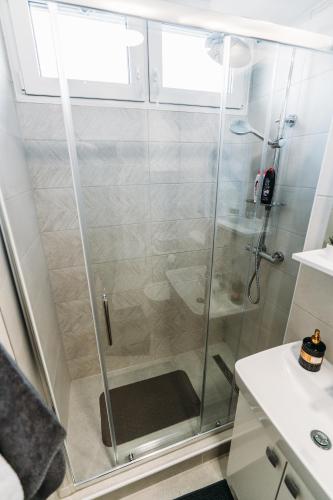 Bilik mandi di Apartman Valens Vinkovci