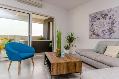 Spacious apartment with jacuzzi