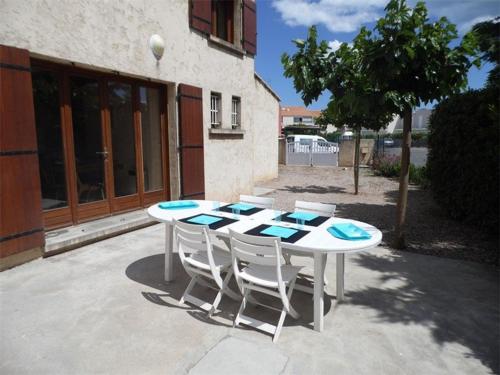 Spacieuse maison 4 pièces, 8 couchages, terrasse, parking privé, proche Marseillan plages - FR-1-326-420