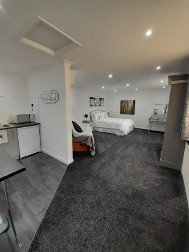 Gallery image of riverside rooms at wheelgate house in Goole