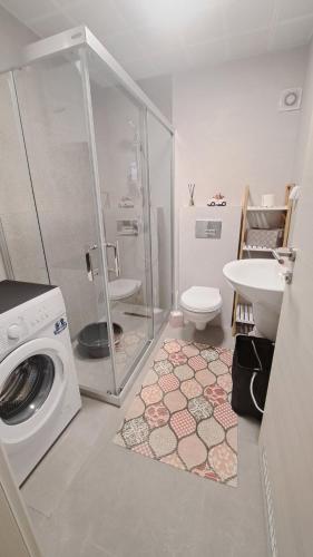 Bany a J&J Apartment