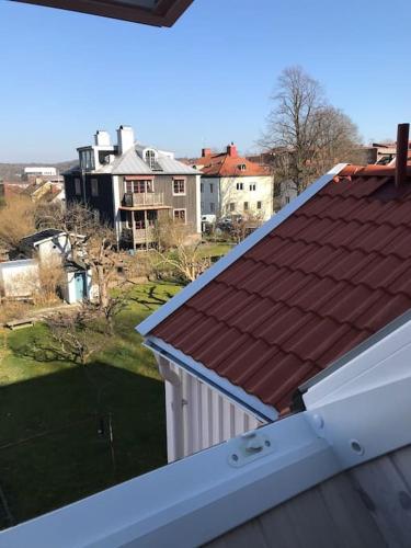 an aerial view of a house with a roof at Eklinds Rum och Trädgård in Gothenburg