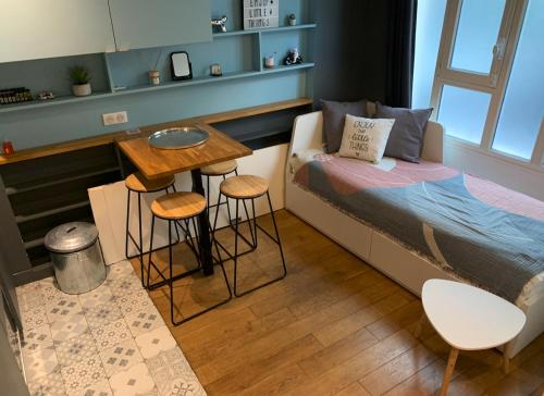 Midoon guest - DUPLEX D'ARCHITECT PARIS 10ème