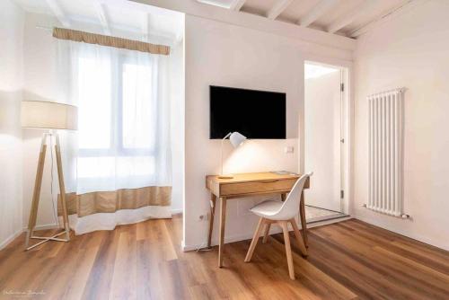FLO Florence Loft