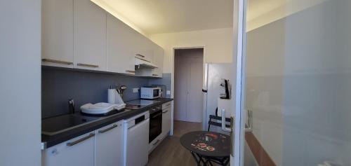 Fotografia z galérie ubytovania Frejus Plage T1 35m2, climatise, 2 personnes, v destinácii Fréjus