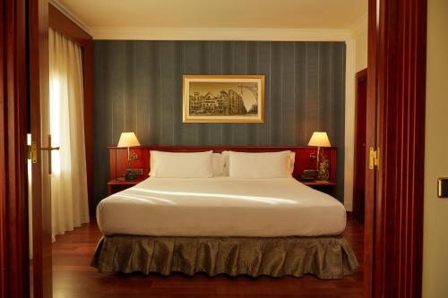 El Avenida Palace photo 74