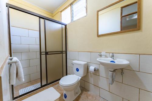 Koupelna v ubytování El Cocobolo Food&Rest Room 3 Bed and Breakfast WiFi AC Pkg gratis