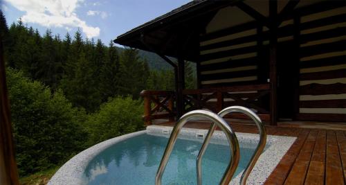Fotografie z fotogalerie ubytování Hotel Vezha Vedmezha v destinaci Volosjanka