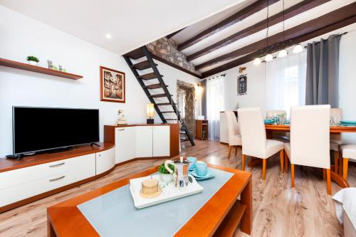 AP Downtown Apartment Rovinj